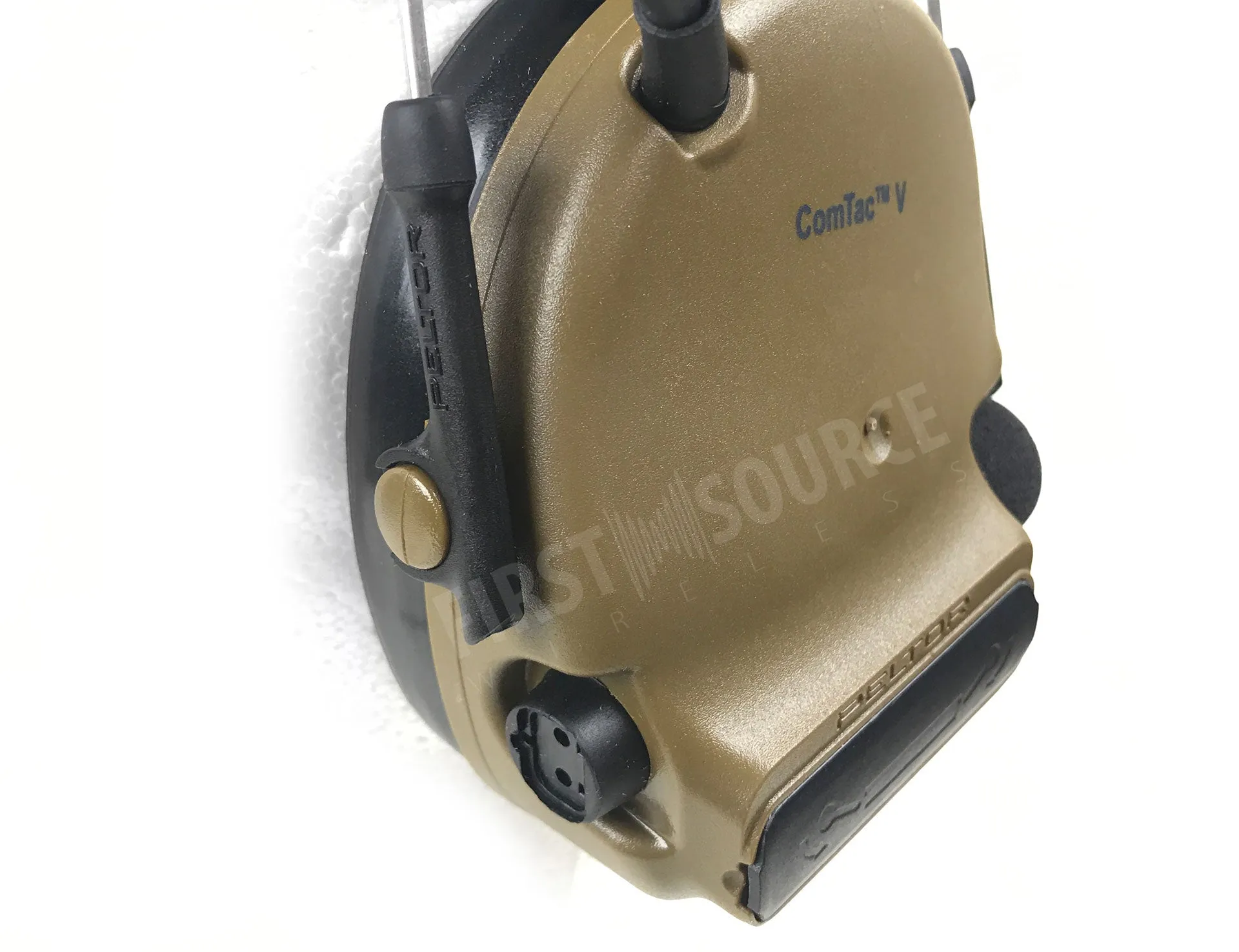 3M PELTOR ComTac V Headset MT20H682FB-47 CY, Foldable, Single Lead, Standard Dynamic Mic, NATO Wiring, Coyote